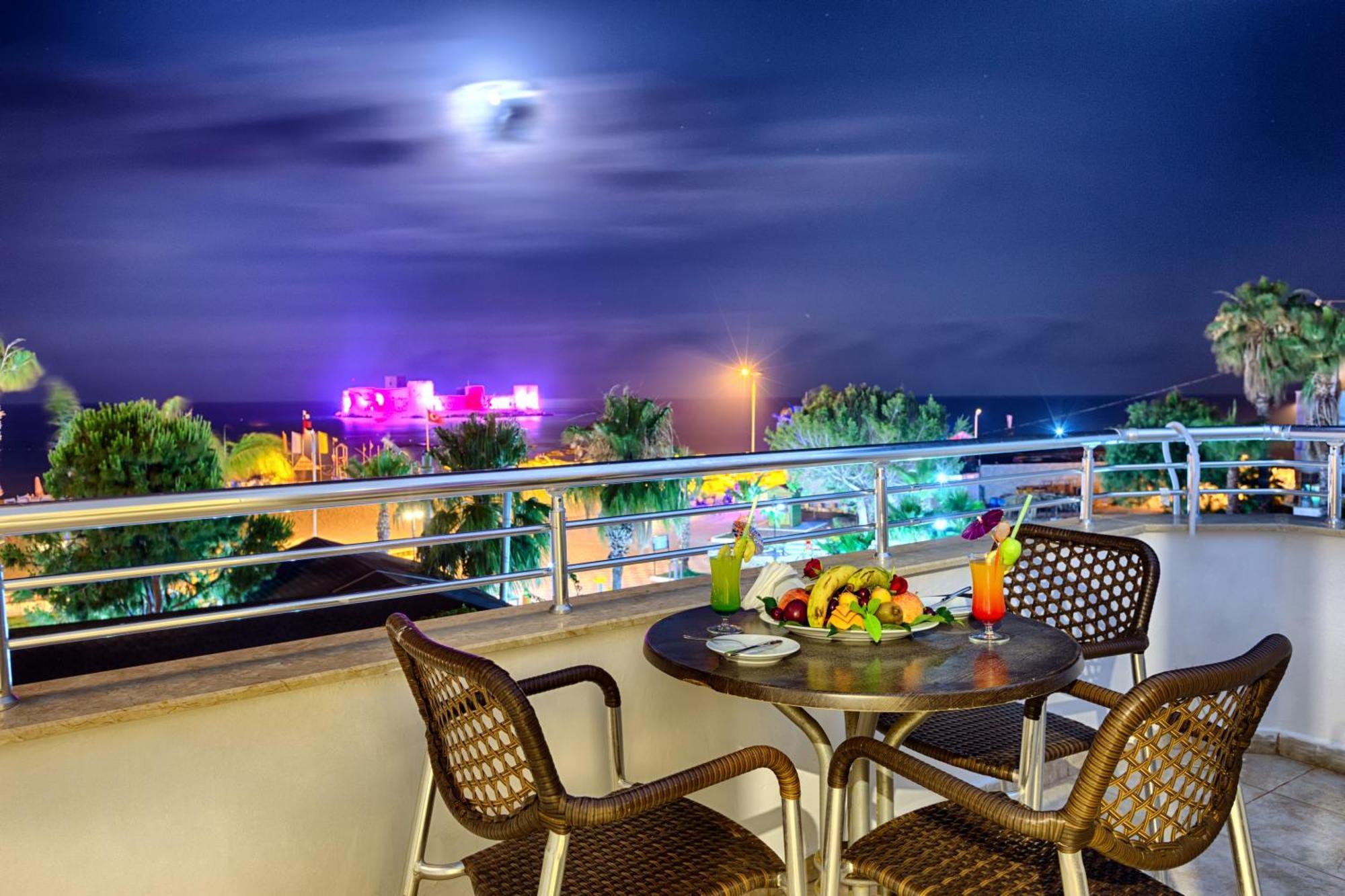 Kilikya Hotel 基兹卡雷斯 外观 照片